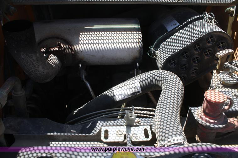 image for item B6863 2006 Case 450 skid steer