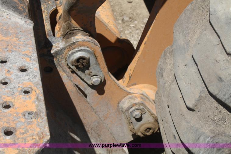 image for item B6863 2006 Case 450 skid steer