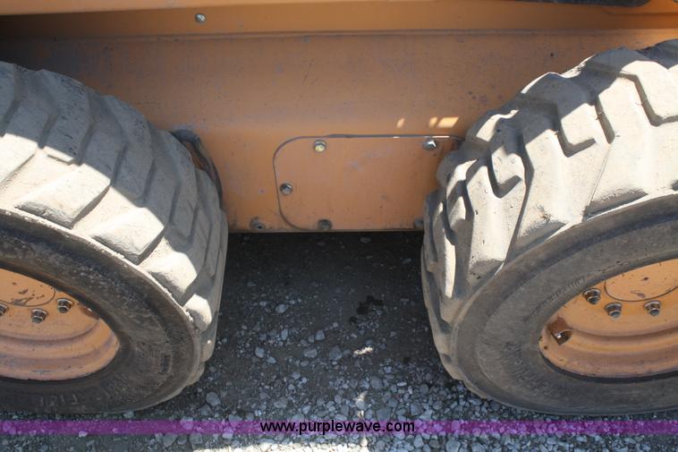 image for item B6863 2006 Case 450 skid steer