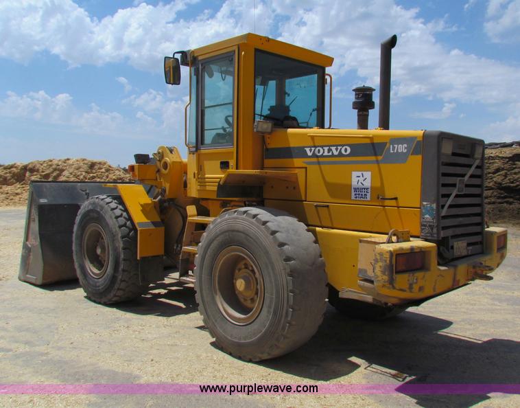 image for item B7341 1999 Volvo L70C wheel loader