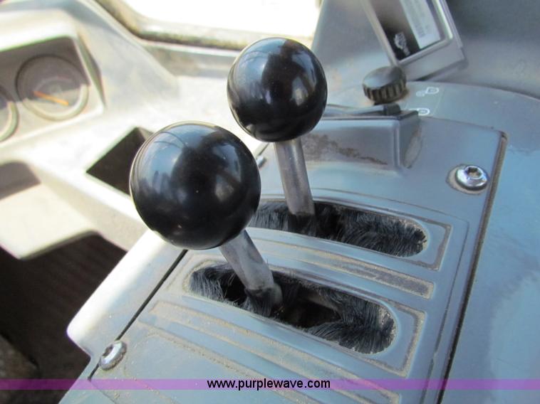 image for item B7341 1999 Volvo L70C wheel loader