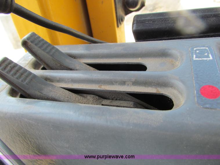 image for item B7341 1999 Volvo L70C wheel loader