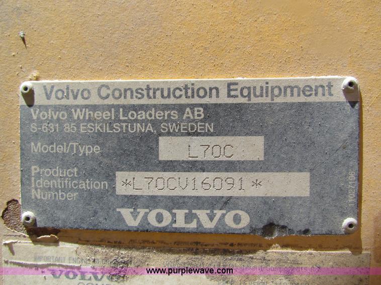 image for item B7341 1999 Volvo L70C wheel loader