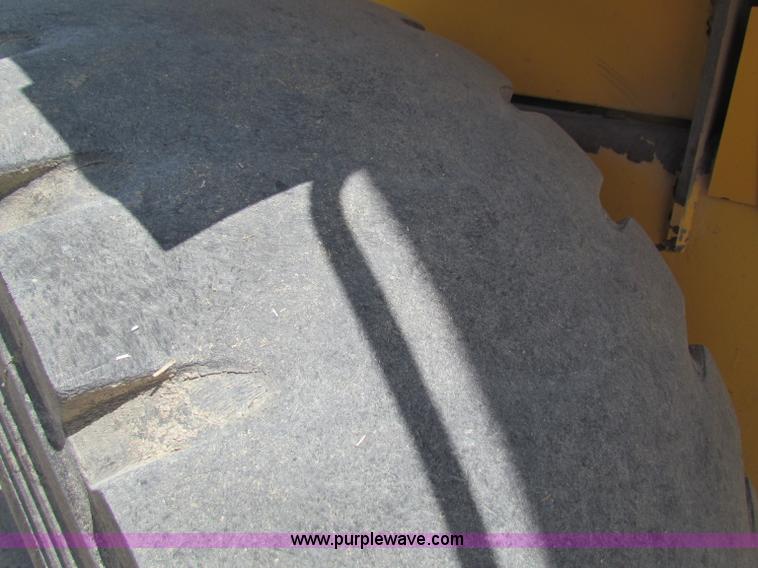 image for item B7341 1999 Volvo L70C wheel loader