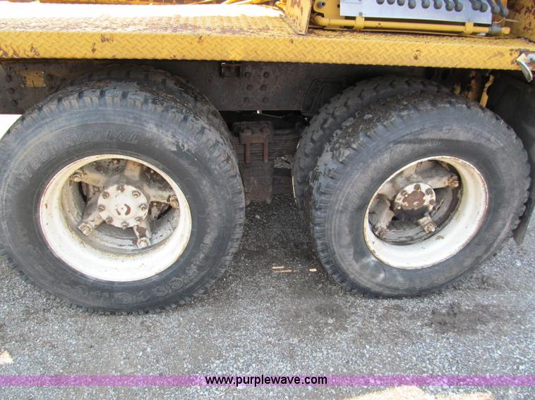 image for item C2147 1987 GMC Brigadier tree spade truck