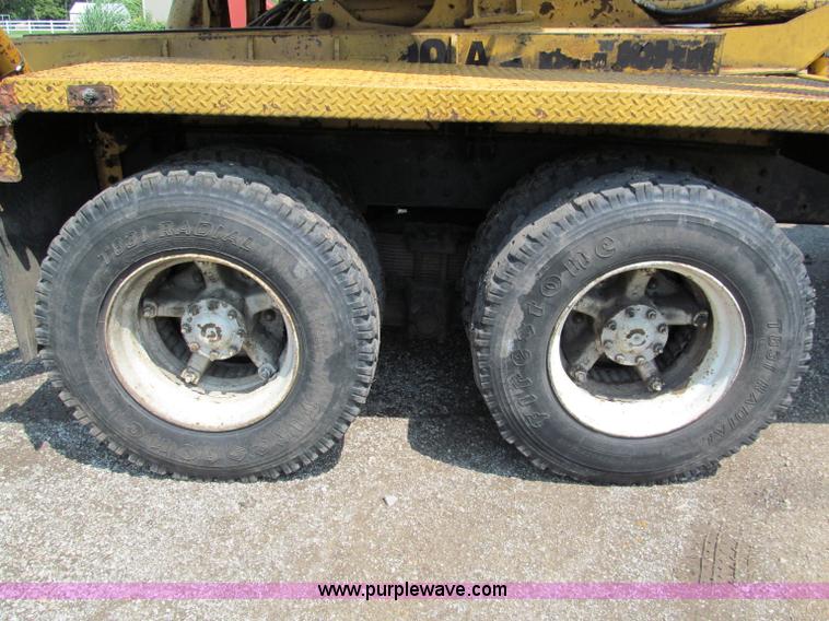 image for item C2147 1987 GMC Brigadier tree spade truck