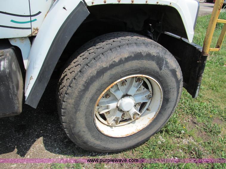 image for item C2147 1987 GMC Brigadier tree spade truck