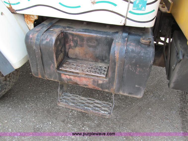 image for item C2147 1987 GMC Brigadier tree spade truck