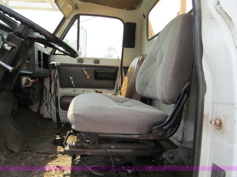 image for item C2147 1987 GMC Brigadier tree spade truck