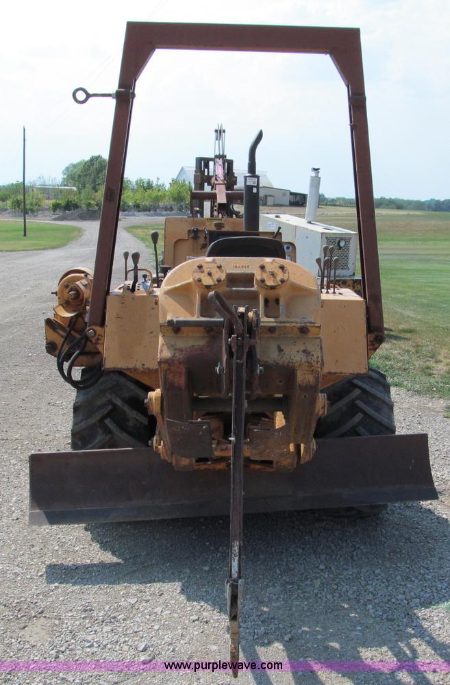 image for item C2383 1990 Case DH4B articulating trencher