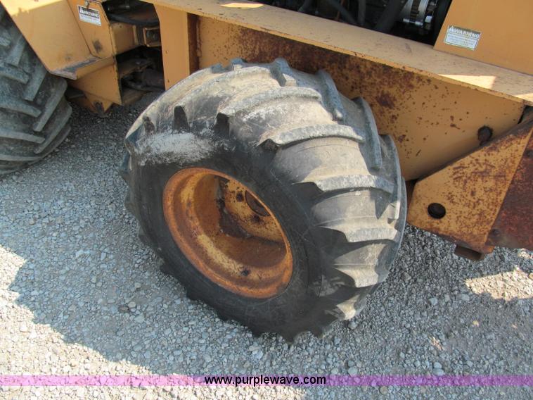image for item C2383 1990 Case DH4B articulating trencher