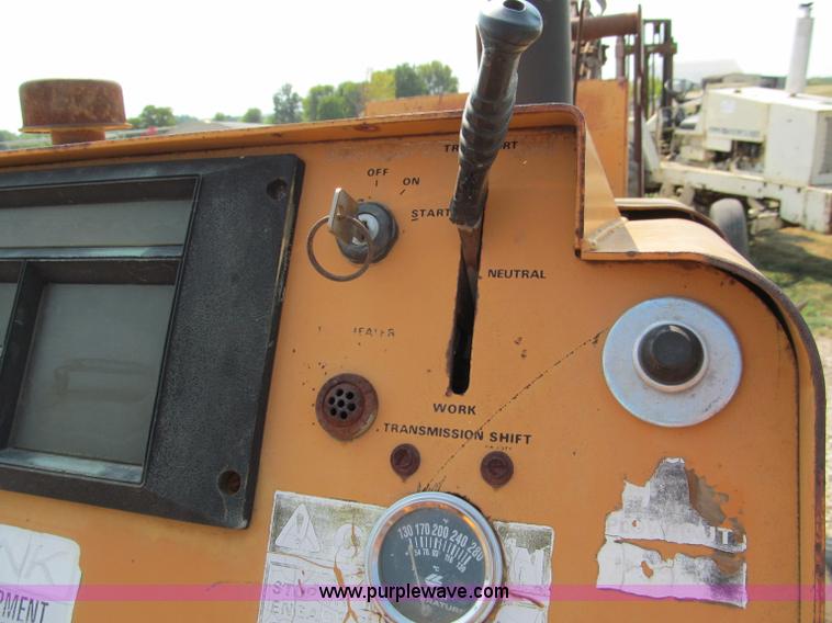 image for item C2383 1990 Case DH4B articulating trencher