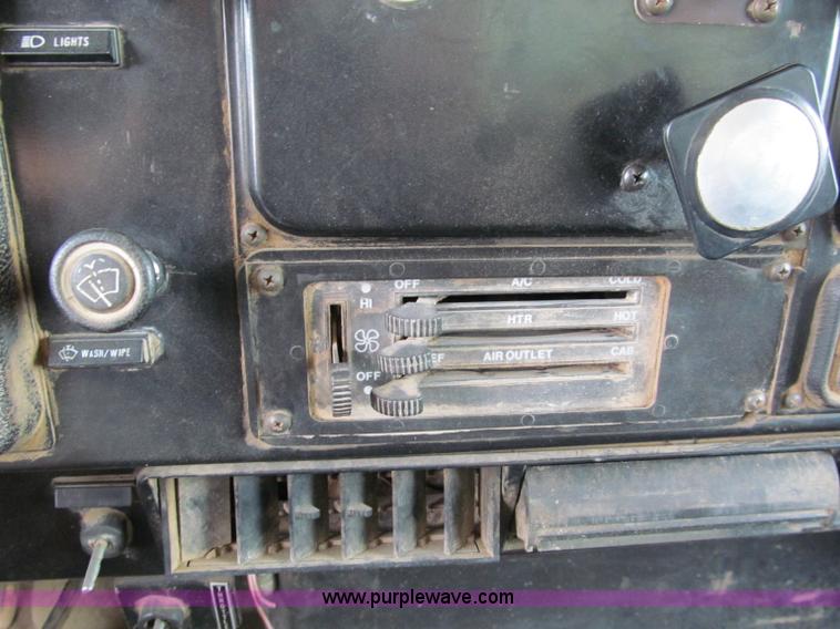 image for item C2402 1989 International F2554 tandem axle dump truck