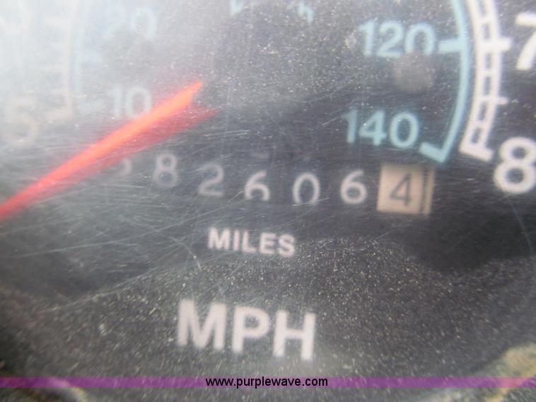 image for item C2402 1989 International F2554 tandem axle dump truck