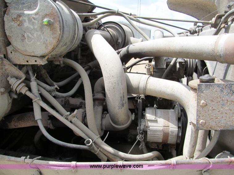 image for item C2402 1989 International F2554 tandem axle dump truck