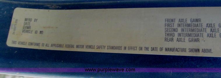 image for item C2405 1989 Freightliner FLD dump truck