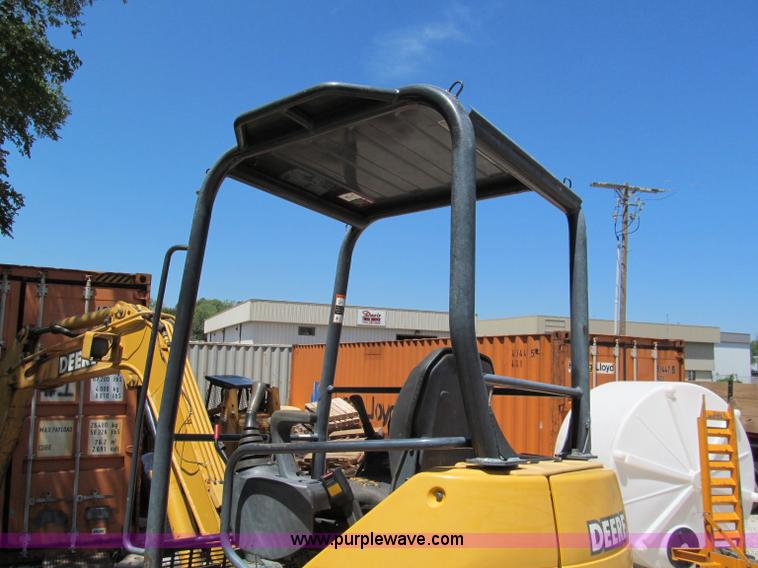 image for item C2424 2001 John Deere 35ZTS compact excavator