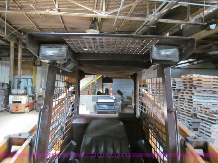 image for item C2451 1994 Case 1845C skid steer