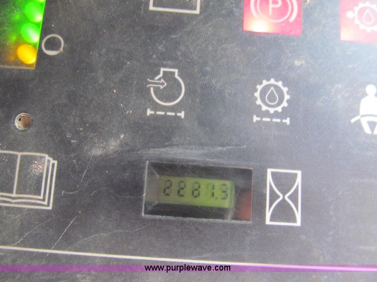 image for item C2497 2000 Case 90XT skid steer