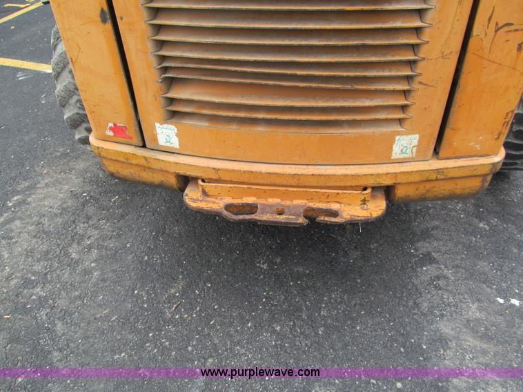 image for item C2497 2000 Case 90XT skid steer