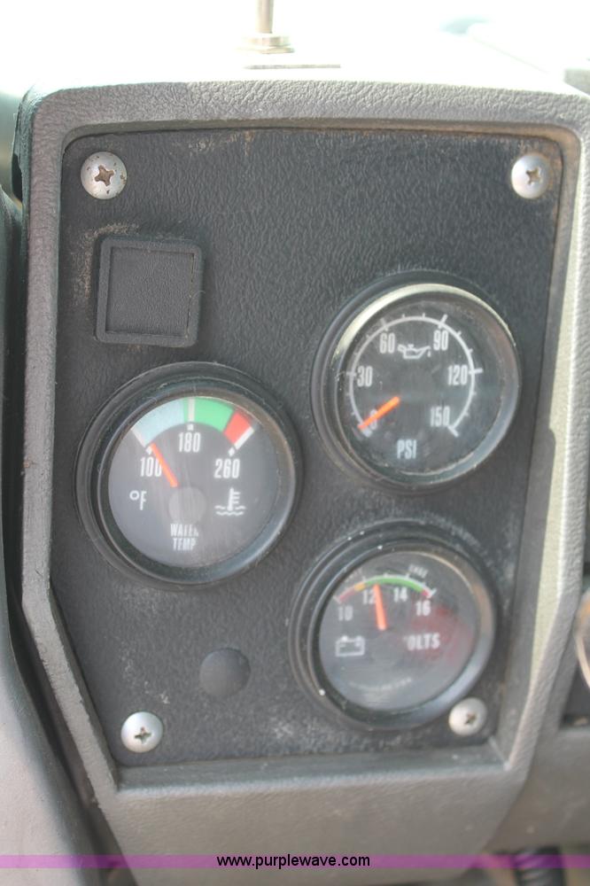 image for item C2602 1999 Mack RD688S dump truck