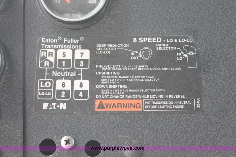 image for item C2602 1999 Mack RD688S dump truck