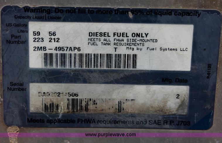 image for item C2602 1999 Mack RD688S dump truck