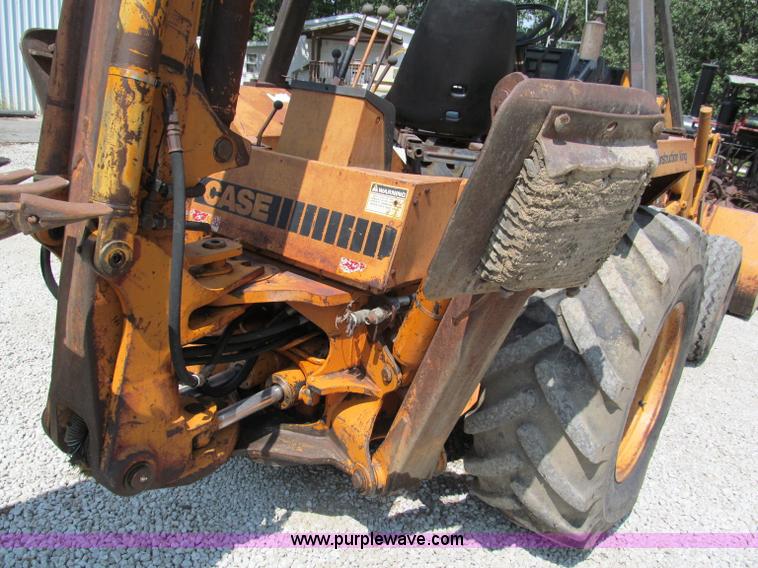 image for item C2621 1981 Case 580D backhoe