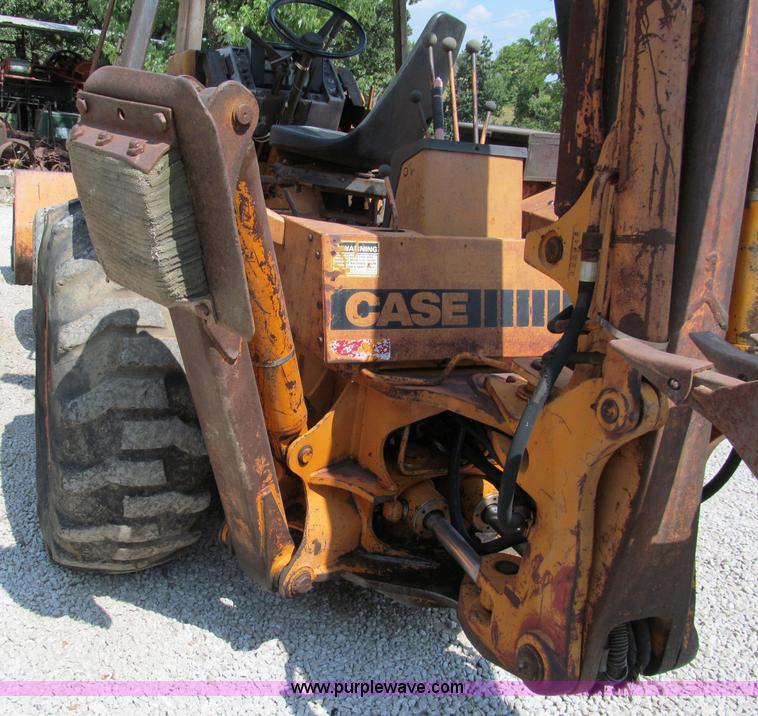 image for item C2621 1981 Case 580D backhoe