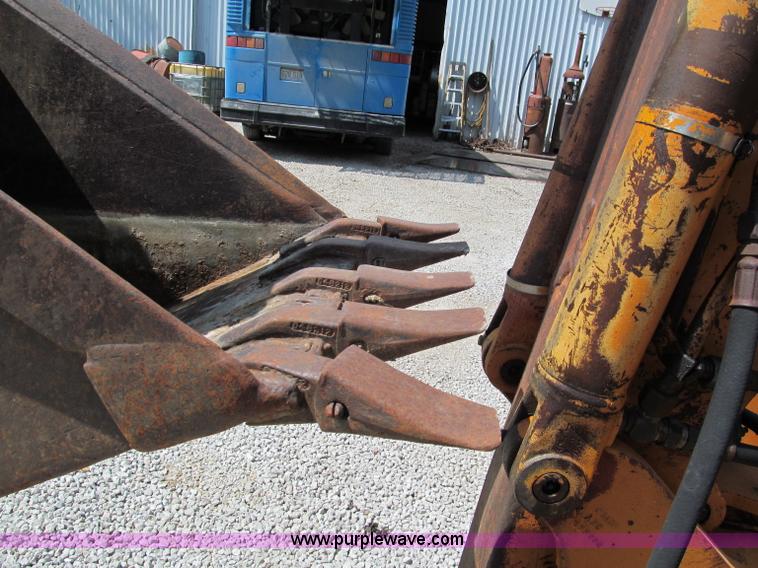 image for item C2621 1981 Case 580D backhoe