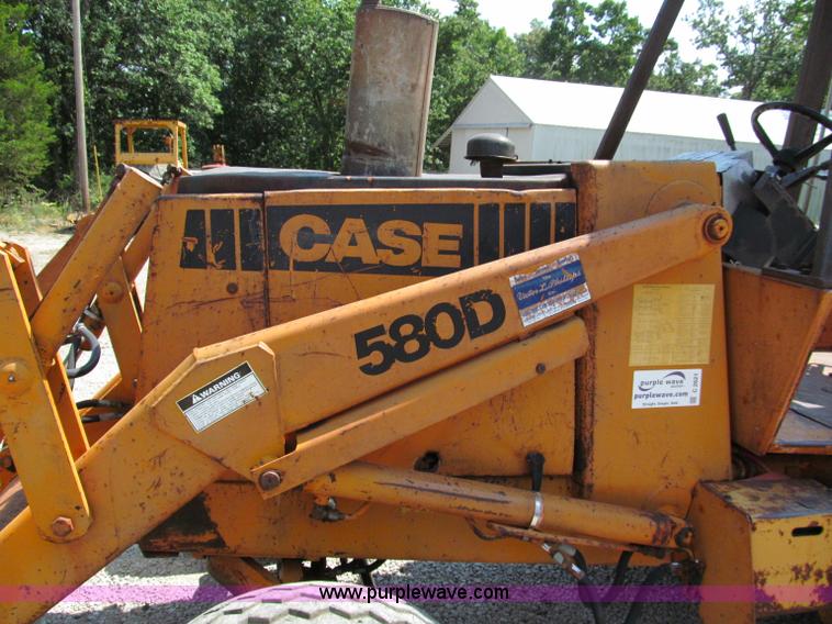 image for item C2621 1981 Case 580D backhoe