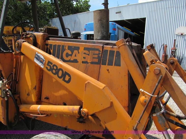 image for item C2621 1981 Case 580D backhoe