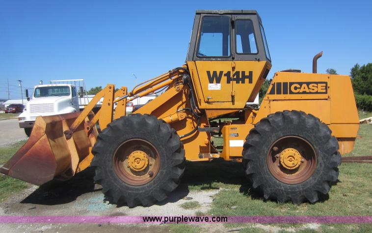 image for item D2047 Case W14H wheel loader