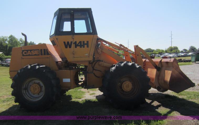 image for item D2047 Case W14H wheel loader