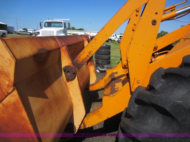 image for item D2047 Case W14H wheel loader