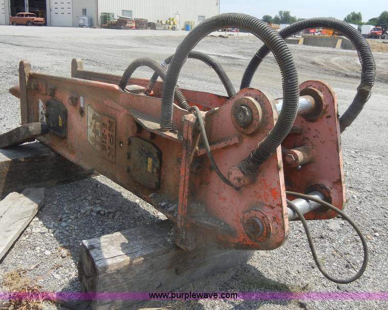 image for item D4119 NPK E216 hammer
