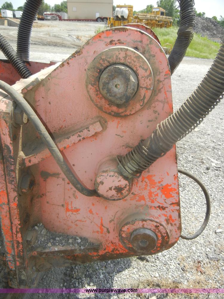 image for item D4119 NPK E216 hammer