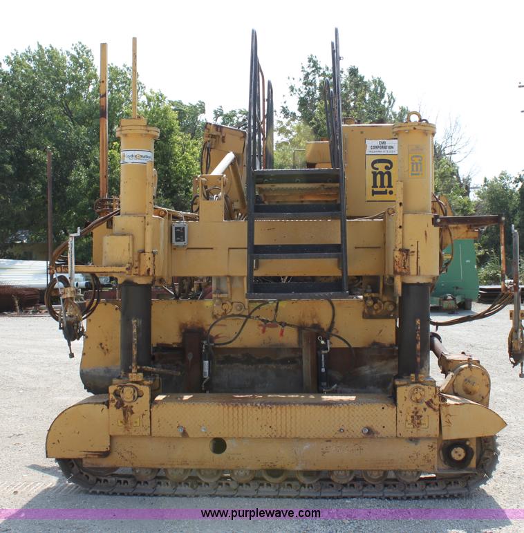 image for item D5240 1982 CMI SF250 slip form paver