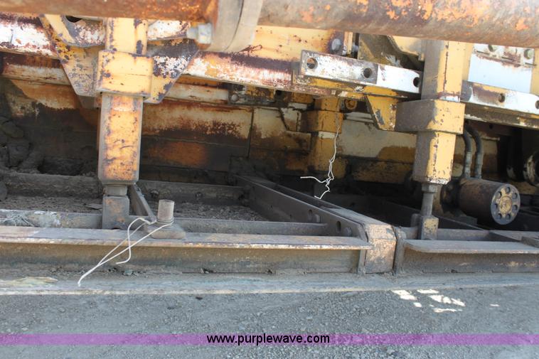 image for item D5240 1982 CMI SF250 slip form paver