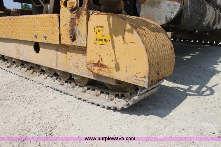 image for item D5240 1982 CMI SF250 slip form paver