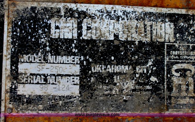 image for item D5240 1982 CMI SF250 slip form paver