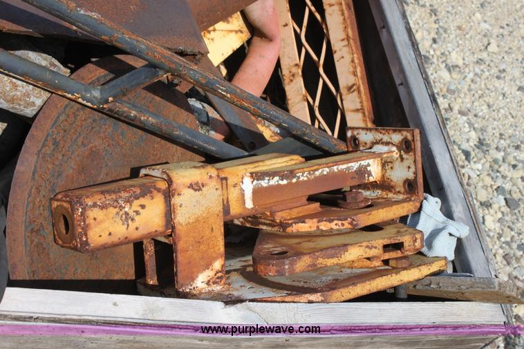 image for item D5240 1982 CMI SF250 slip form paver