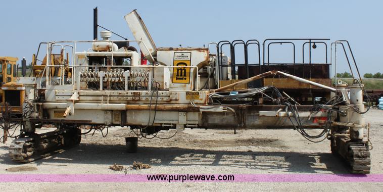 image for item D5241 CMI 250 concrete paver