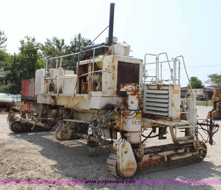 image for item D5241 CMI 250 concrete paver