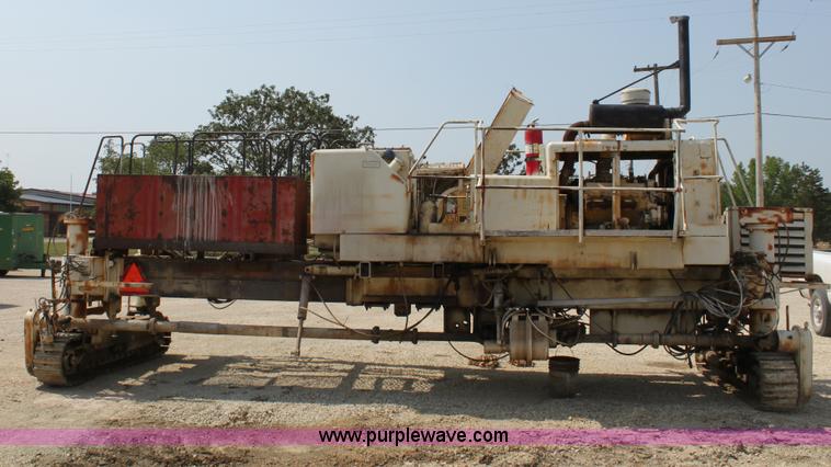 image for item D5241 CMI 250 concrete paver