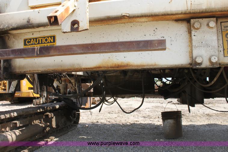 image for item D5241 CMI 250 concrete paver