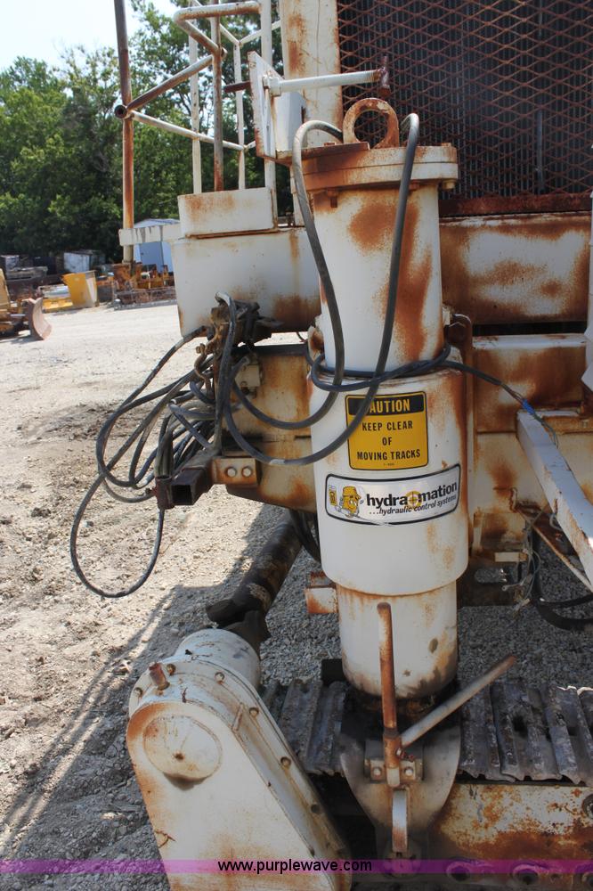 image for item D5241 CMI 250 concrete paver