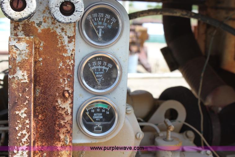 image for item D5241 CMI 250 concrete paver