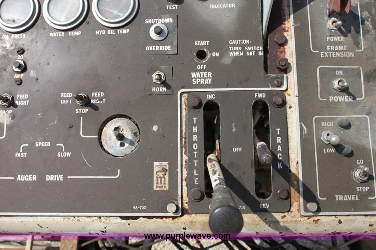 image for item D5241 CMI 250 concrete paver