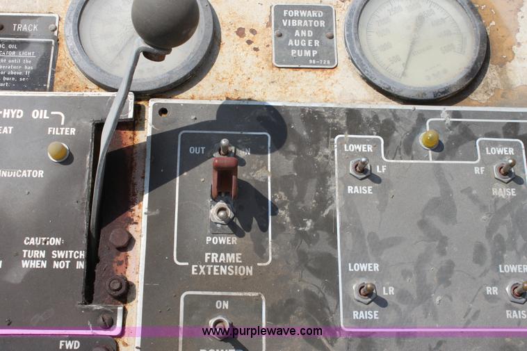 image for item D5241 CMI 250 concrete paver